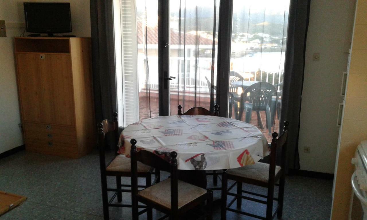 Espectaculares Vistas Al Mar Atico Y Apart 3 Habitaciones Llança Eksteriør billede